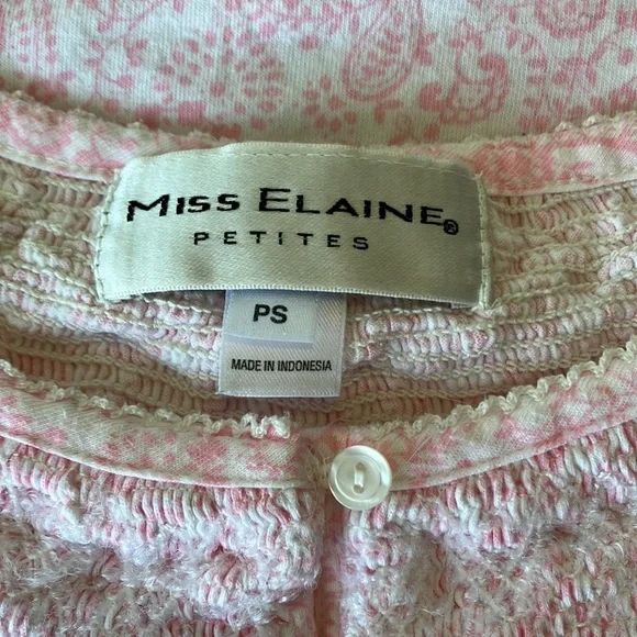 Miss Elaine petites nightgown - Picture 3 of 6
